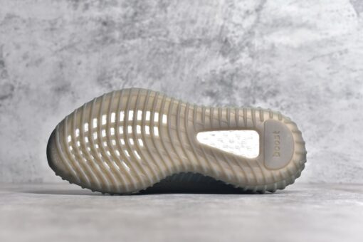 Adidas Originals Yeezy 350 V2 - Image 5