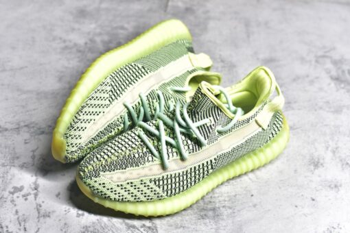 Adidas Originals Yeezy 350 V2 - Image 4