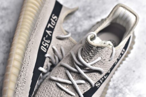 Adidas Originals Yeezy 350 V2 - Image 2