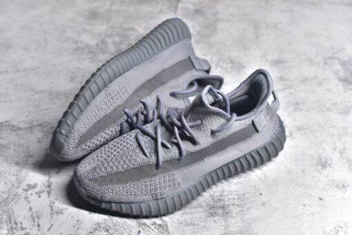 Adidas Originals Yeezy 350 V2 - Image 4