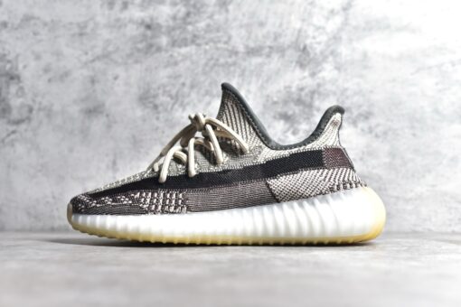 Adidas Originals Yeezy 350 V2 - Image 9