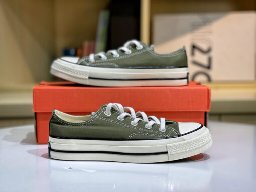 Converse 1970 All Star Chuck Taylor Low top Pale Green - Image 2