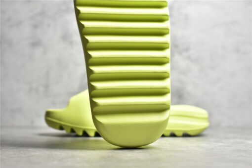 Adidas Yeezy Slides  Glow - Image 3