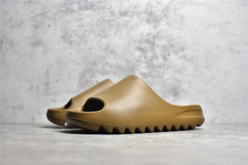Adidas Yeezy Slides Flax - Image 9