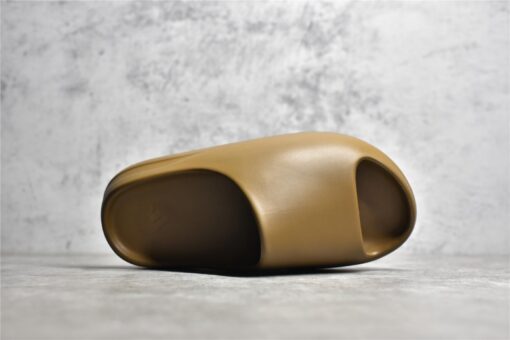 Adidas Yeezy Slides Flax - Image 7