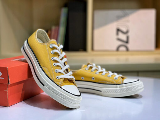 Converse 1970 All Star Chuck Taylor Low top Pale Yellow - Image 9