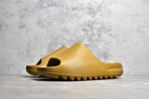 Adidas Yeezy Slides - Image 9