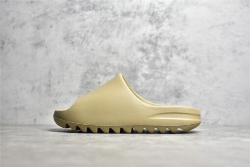 Adidas Yeezy Slides