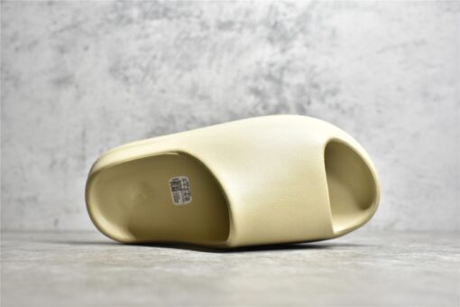 Adidas Yeezy Slides - Image 7