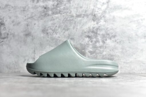 Adidas Yeezy Slides