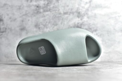 Adidas Yeezy Slides - Image 7