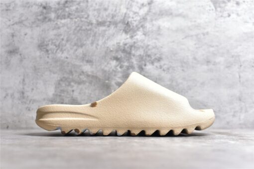 Adidas Yeezy Slides - Image 8