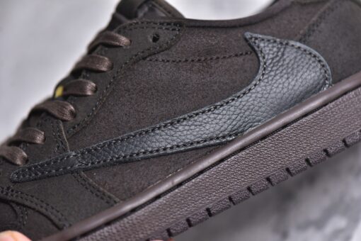 Air Jordan 1 Retro Low OG  X Travis Scott Velvet Brown - Image 16