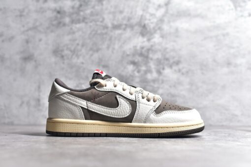 Air Jordan 1 Retro Low OG  X Travis Scott Reverse Mocha - Image 9