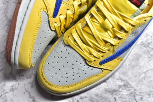 Air Jordan 1 Retro Low OG  X Travis Scott Canary - Image 3