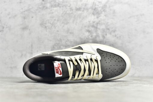 Air Jordan 1 Retro Low OG  X Travis Scott Reverse Mocha - Image 7