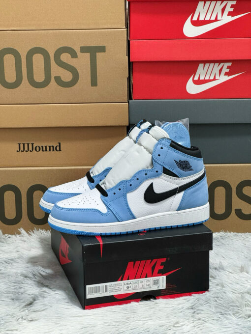 Nike Air Jordan 1 High University Blue - Image 10