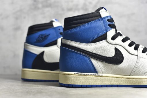 Air Jordan 1 Retro High OG SP Fragment X Travis Scott - Image 6