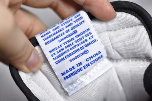 Air Jordan 1 Retro High OG SP Fragment X Travis Scott - Image 17