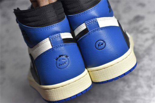 Air Jordan 1 Retro High OG SP Fragment X Travis Scott - Image 29