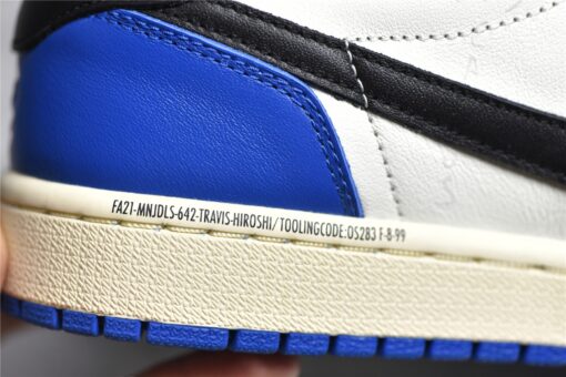 Air Jordan 1 Retro Low OG SP Fragment X Travis Scott - Image 13