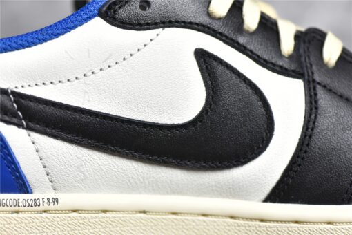 Air Jordan 1 Retro Low OG SP Fragment X Travis Scott - Image 12