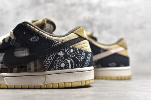 Travis Scott X Nike Dunk DB "Jackboys" - Image 4
