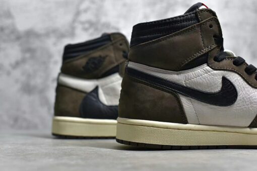 Air Jordan 1 Retro High Og Sp Travis Scott Mocha - Image 3